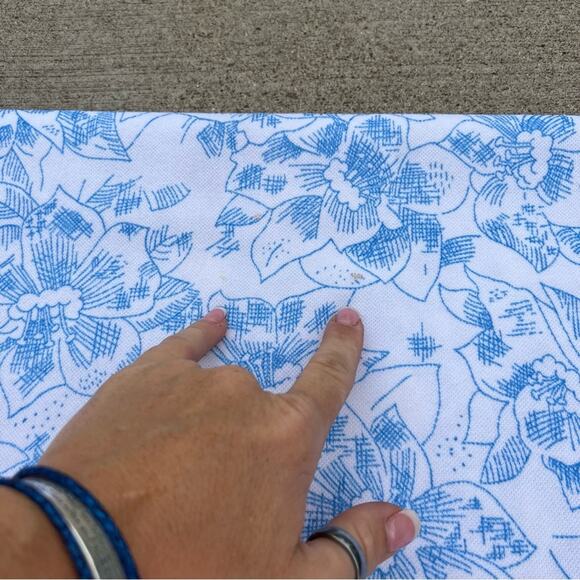 Vintage Kenmill Textile blue white hibiscus tropical flower fabric 60"x78" - Picture 6 of 7